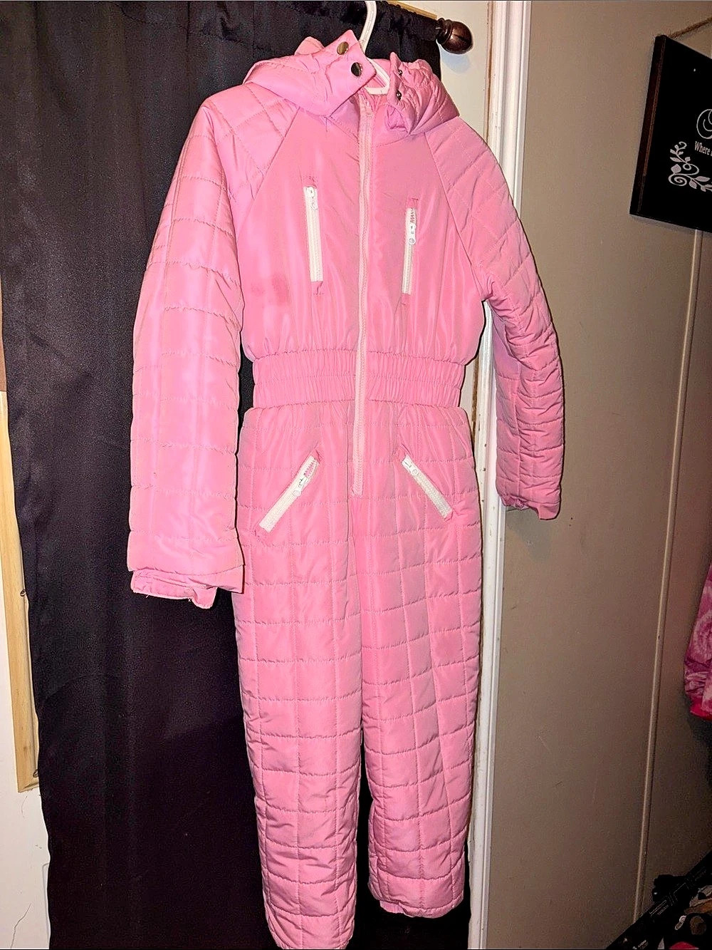 Girls Pink Quilted One-Piece Size 140(9-10) fits like a 7/8 in my opinion.